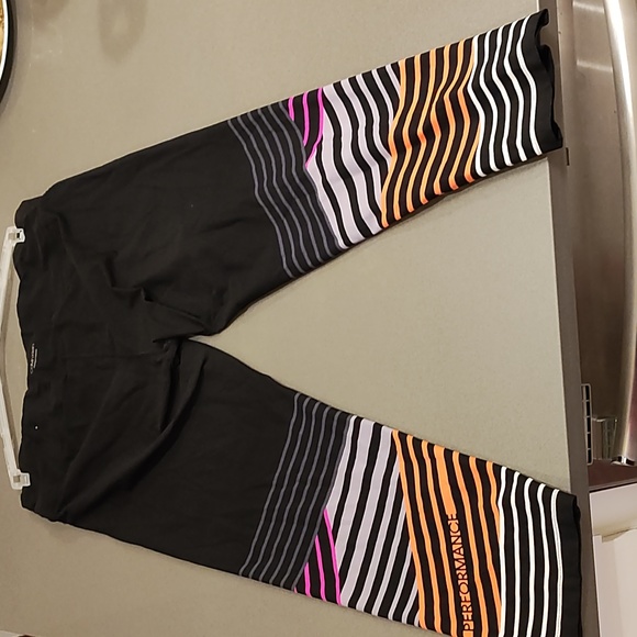 Active Wear - Picture 8 of 10